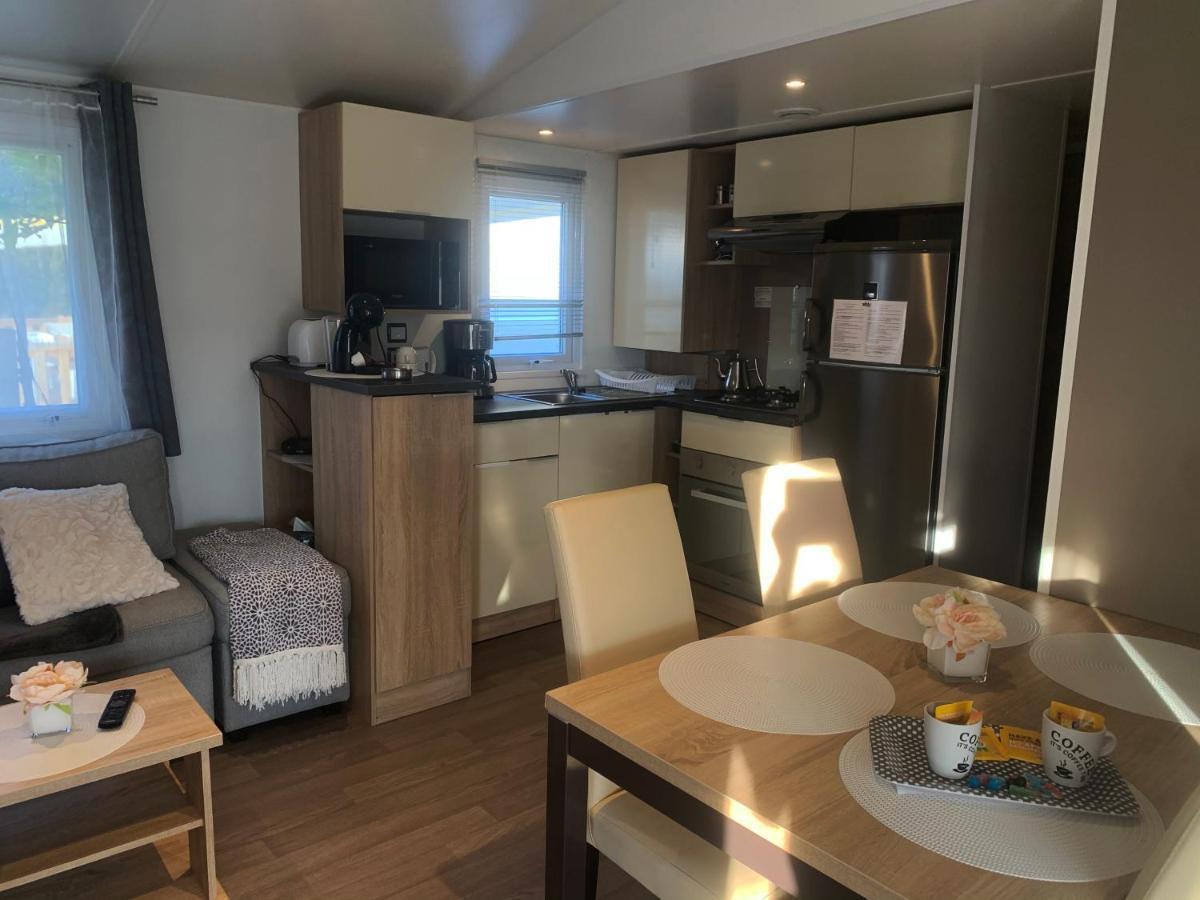 Mobil-Home 4 Etoiles Avec Piscine Proche De Blois Onzain Luaran gambar