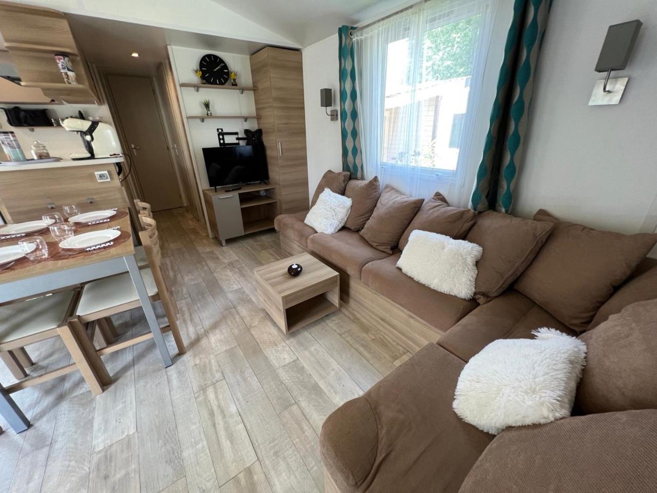 Mobil-Home 4 Etoiles Avec Piscine Proche De Blois Onzain Luaran gambar