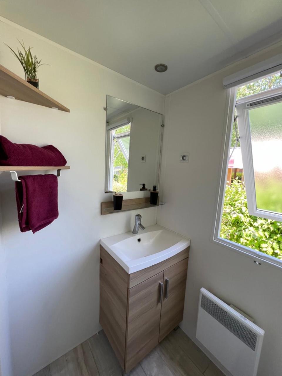 Mobil-Home 4 Etoiles Avec Piscine Proche De Blois Onzain Luaran gambar