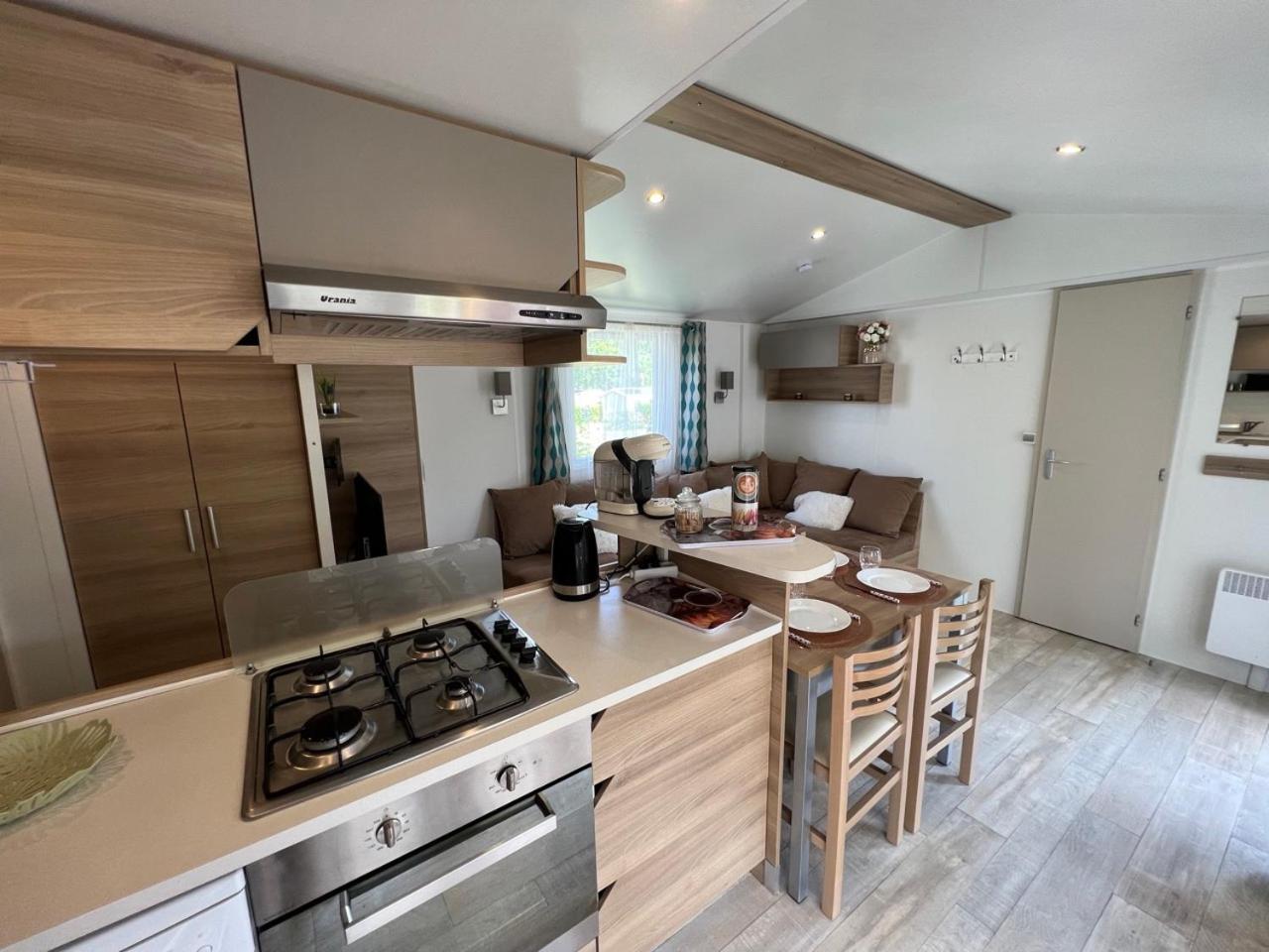 Mobil-Home 4 Etoiles Avec Piscine Proche De Blois Onzain Luaran gambar