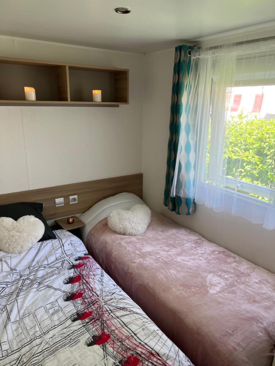 Mobil-Home 4 Etoiles Avec Piscine Proche De Blois Onzain Luaran gambar