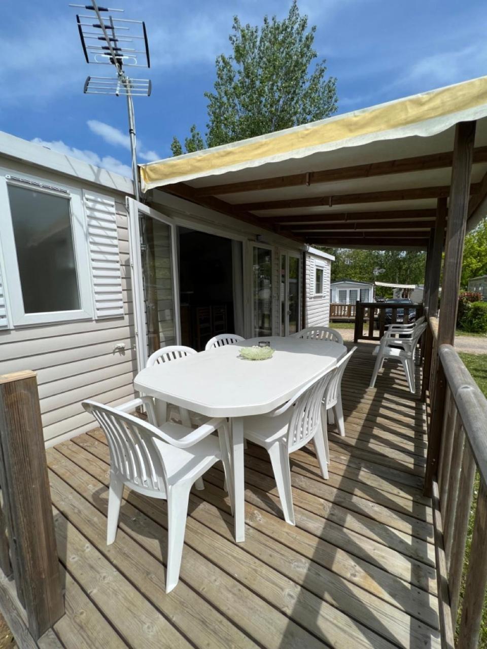 Mobil-Home 4 Etoiles Avec Piscine Proche De Blois Onzain Luaran gambar
